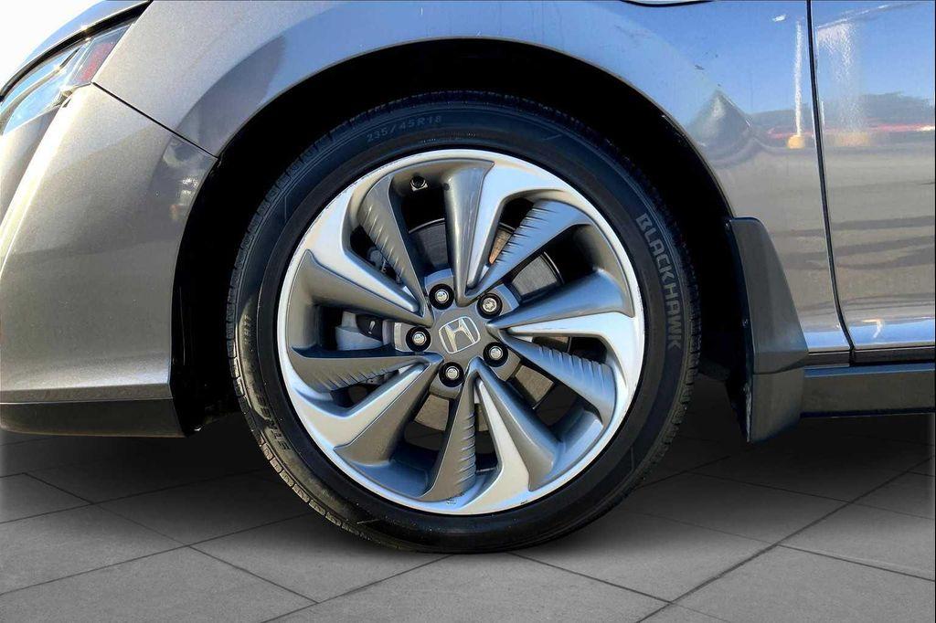 used 2018 Honda Clarity Plug-In Hybrid car, priced at $23,456
