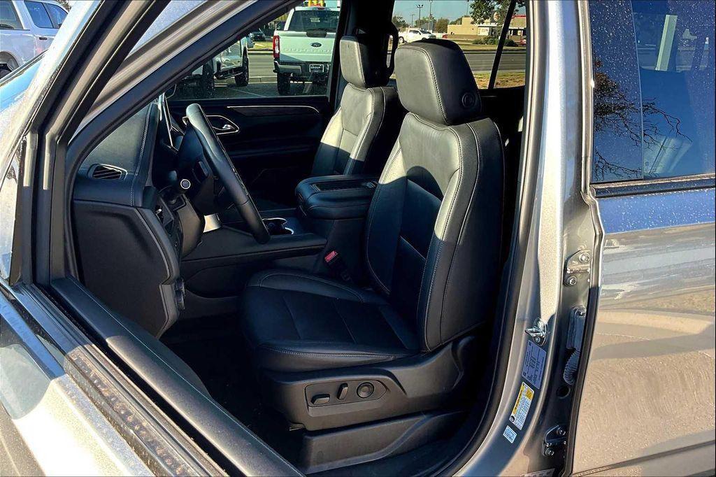 used 2024 Chevrolet Tahoe car, priced at $62,999