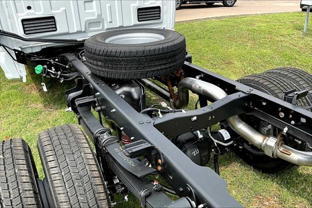 new 2025 Ford F-350 car, priced at $73,650
