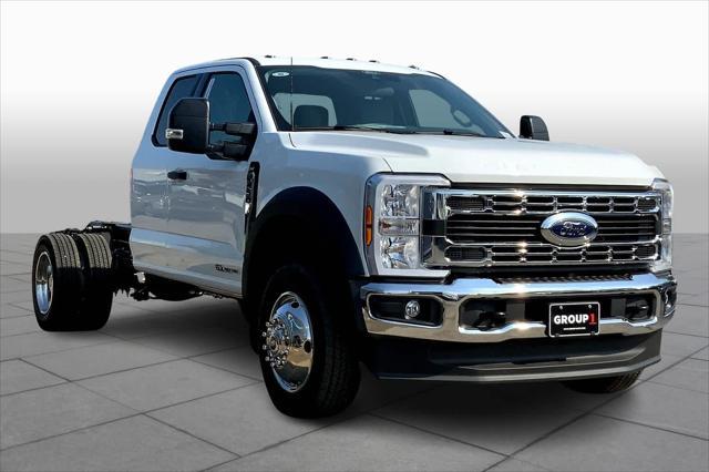 new 2025 Ford F-450 car, priced at $77,430