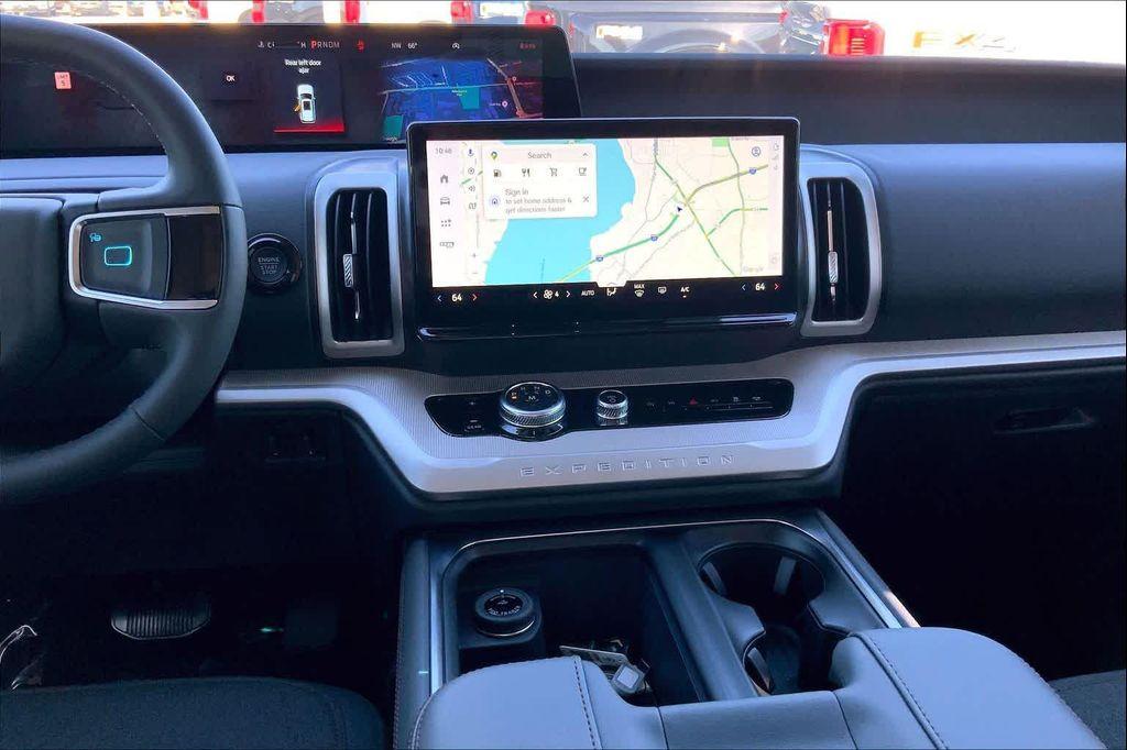 new 2025 Ford Expedition car, priced at $64,995