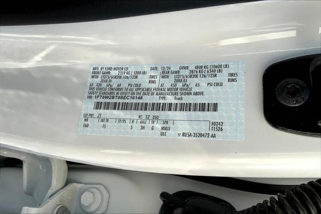 new 2025 Ford F-250 car, priced at $72,985