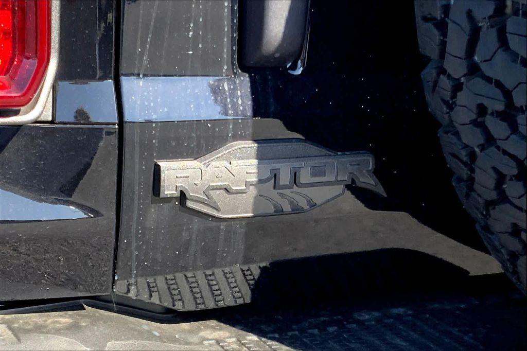 new 2025 Ford Bronco car, priced at $85,735