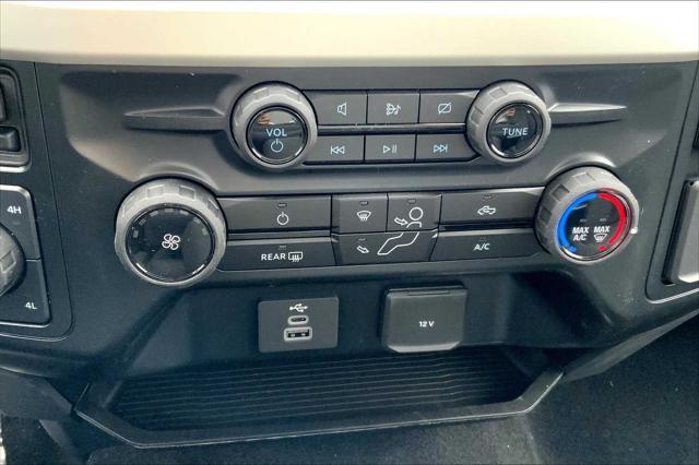 new 2024 Ford F-250 car, priced at $55,657