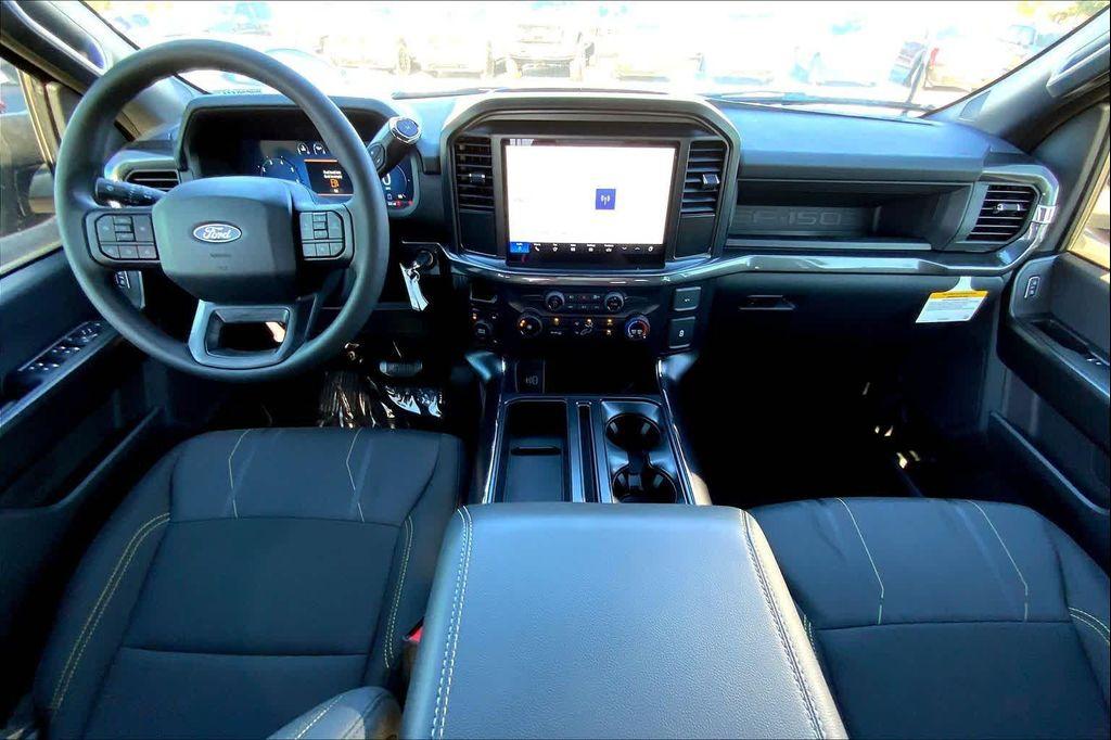 new 2025 Ford F-150 car, priced at $52,360