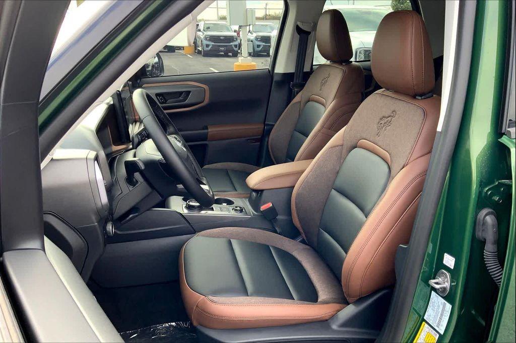 new 2025 Ford Bronco Sport car, priced at $38,001