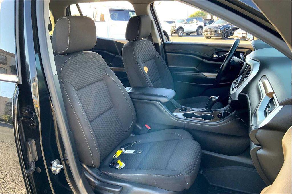 used 2019 GMC Acadia car, priced at $16,985