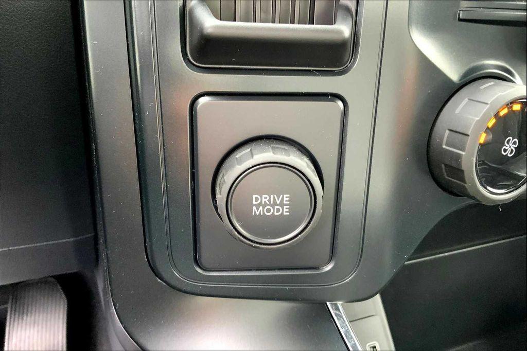 new 2025 Ford F-150 car, priced at $46,348