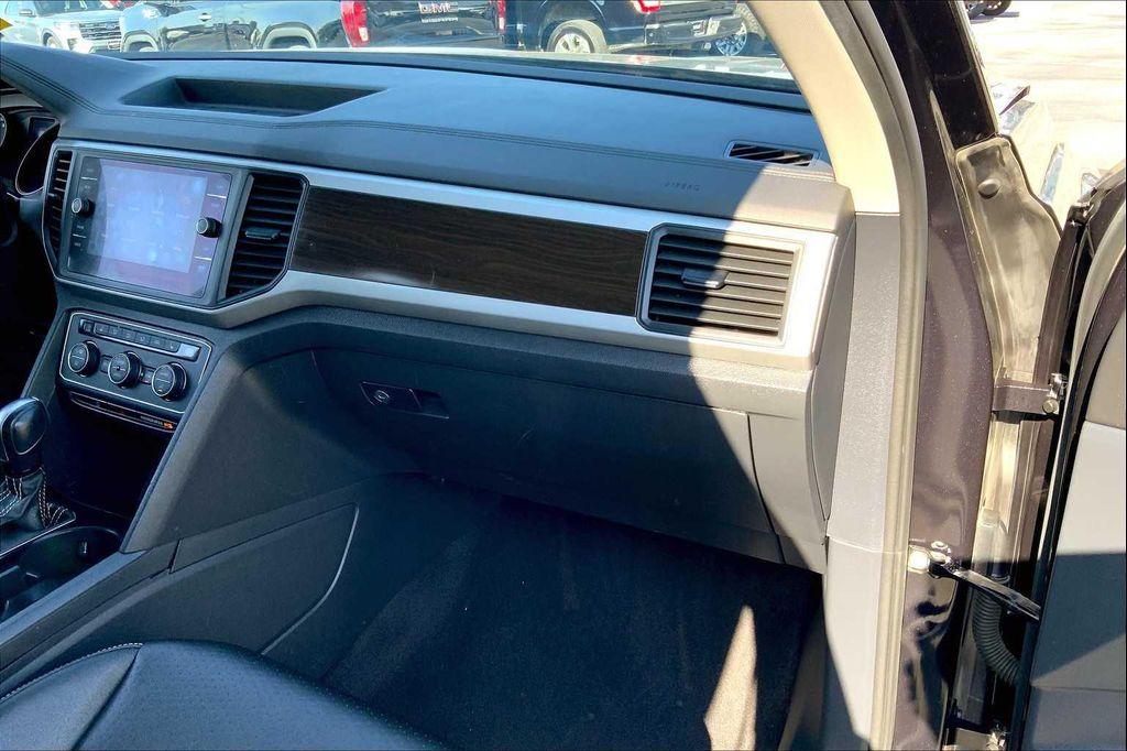 used 2021 Volkswagen Atlas car, priced at $22,299