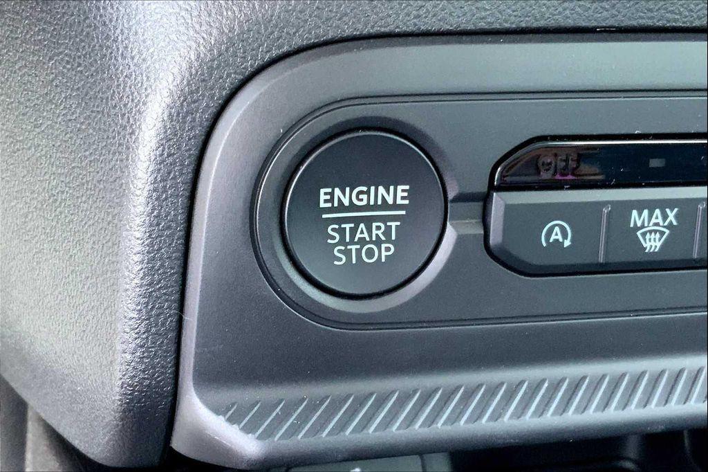 new 2025 Ford Bronco Sport car, priced at $38,880