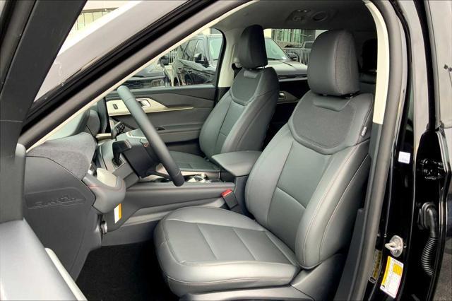 new 2025 Ford Explorer car, priced at $42,232