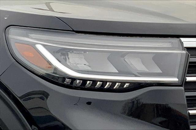 new 2025 Ford Explorer car, priced at $42,232