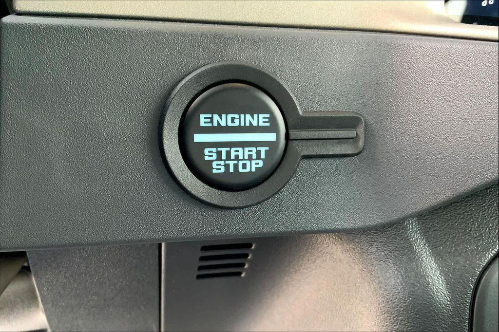 new 2025 Ford Bronco car, priced at $58,395