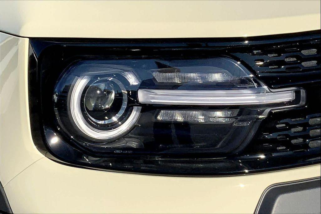 new 2025 Ford Bronco Sport car, priced at $37,136