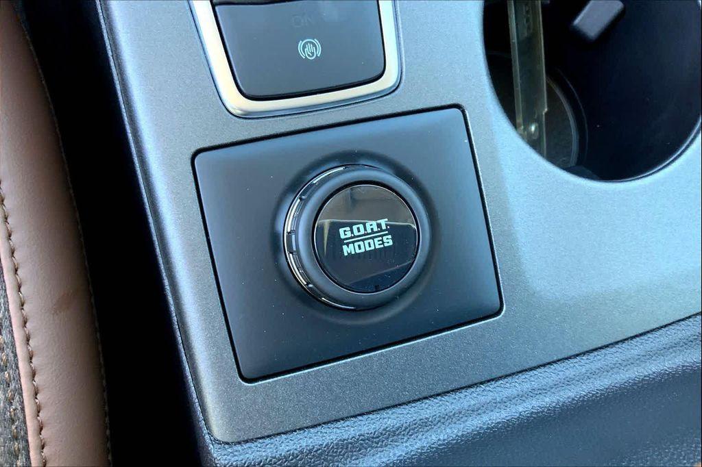 new 2025 Ford Bronco Sport car, priced at $37,136