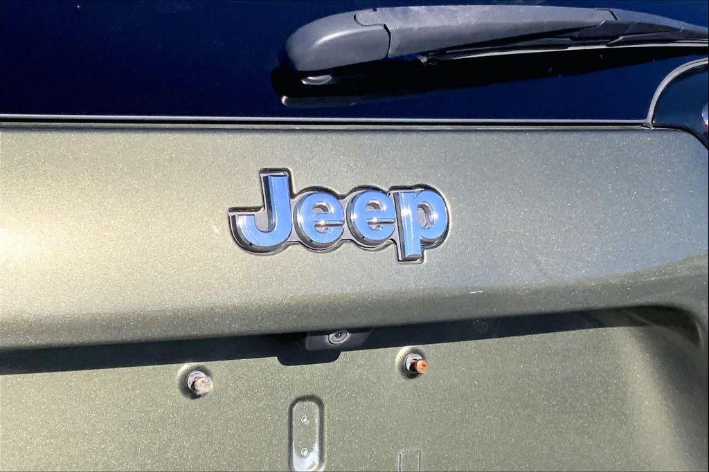 used 2019 Jeep Cherokee car, priced at $11,578