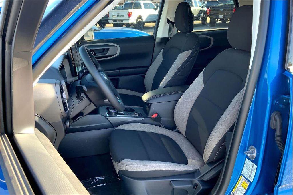 new 2025 Ford Bronco Sport car, priced at $32,634