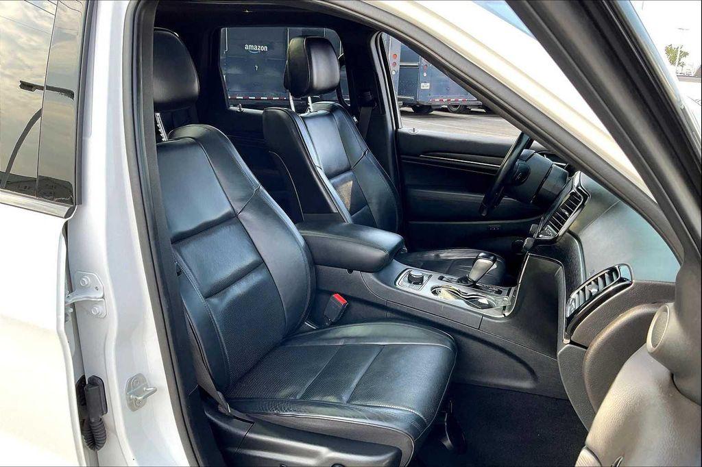 used 2021 Jeep Grand Cherokee car, priced at $25,196