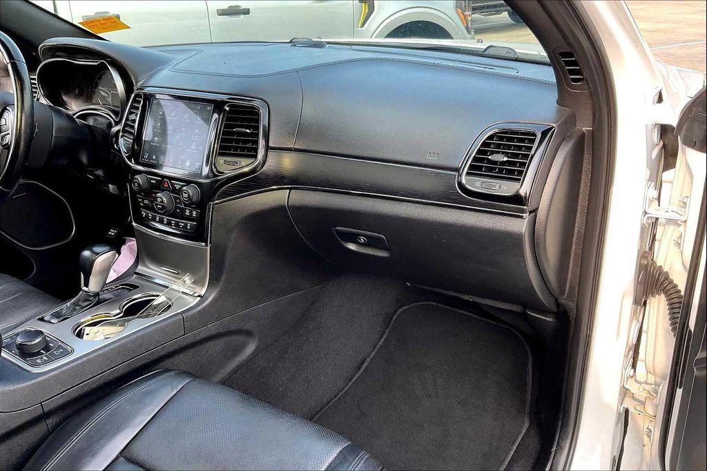 used 2021 Jeep Grand Cherokee car, priced at $25,196