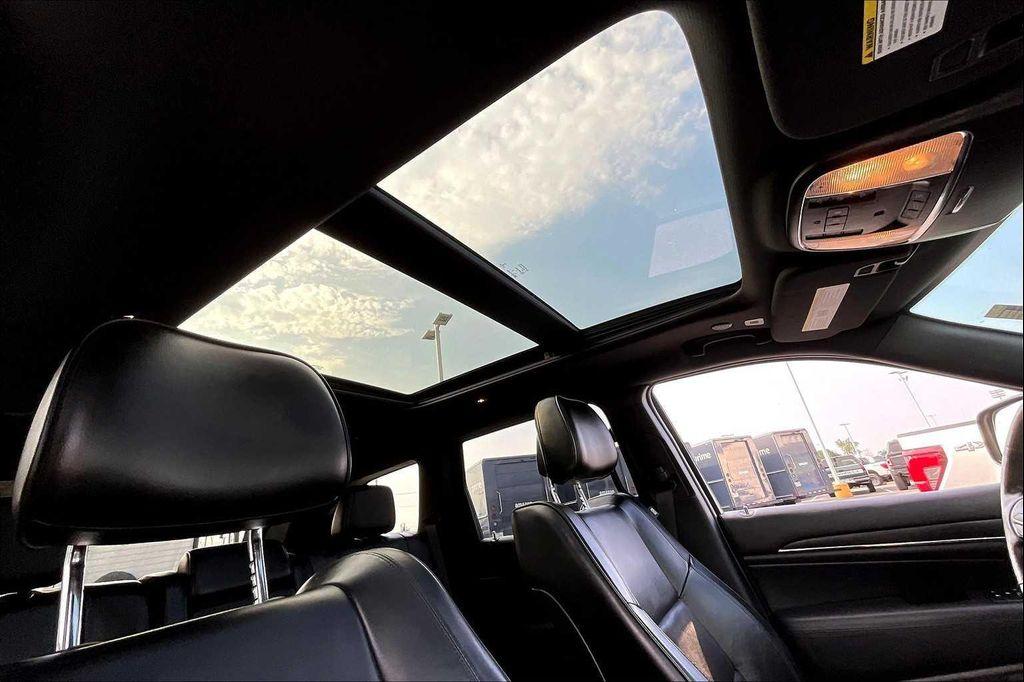 used 2021 Jeep Grand Cherokee car, priced at $25,196