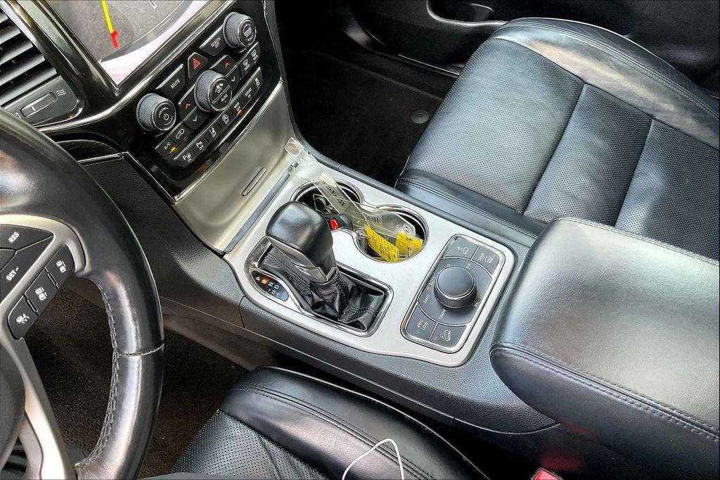 used 2021 Jeep Grand Cherokee car, priced at $25,196