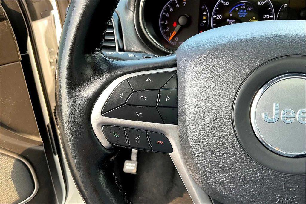 used 2021 Jeep Grand Cherokee car, priced at $25,196