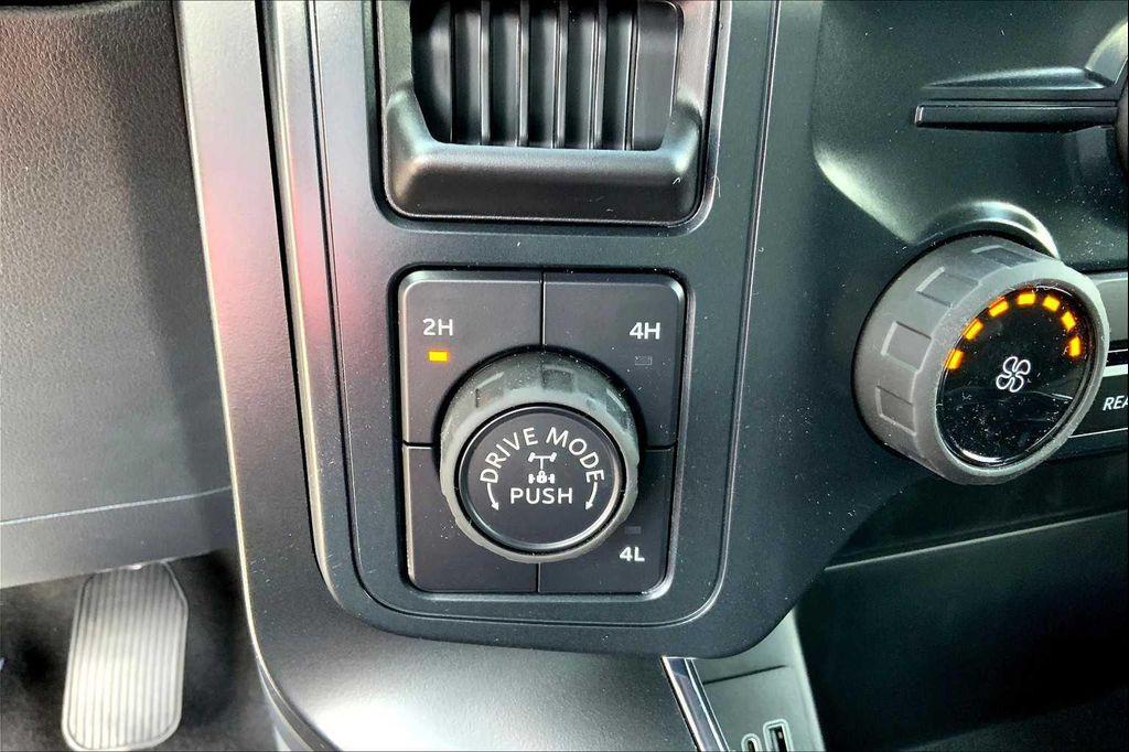 new 2025 Ford F-150 car, priced at $50,394