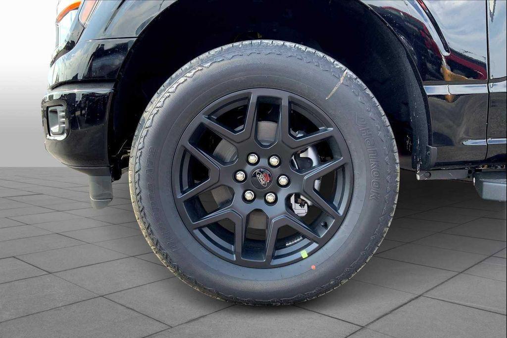 new 2025 Ford F-150 car, priced at $50,394