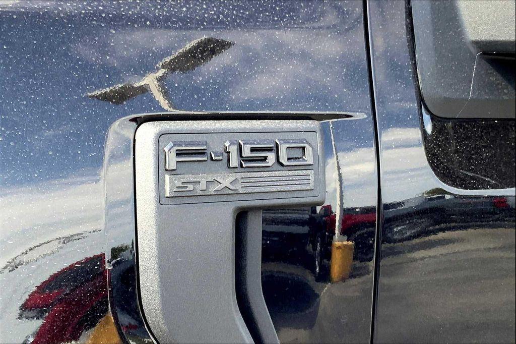 new 2025 Ford F-150 car, priced at $50,394
