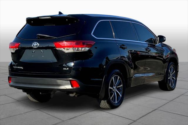 used 2018 Toyota Highlander car, priced at $25,995