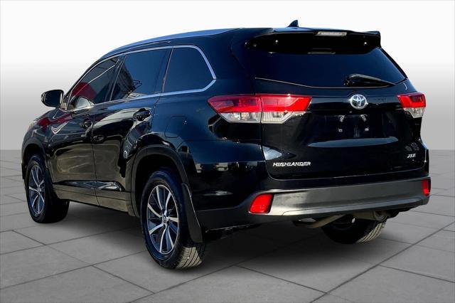 used 2018 Toyota Highlander car, priced at $25,995