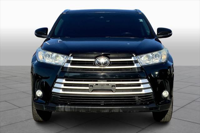 used 2018 Toyota Highlander car, priced at $25,995