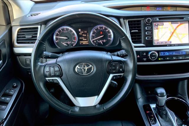 used 2018 Toyota Highlander car, priced at $25,995