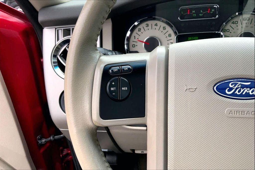 used 2014 Ford Expedition car, priced at $12,985