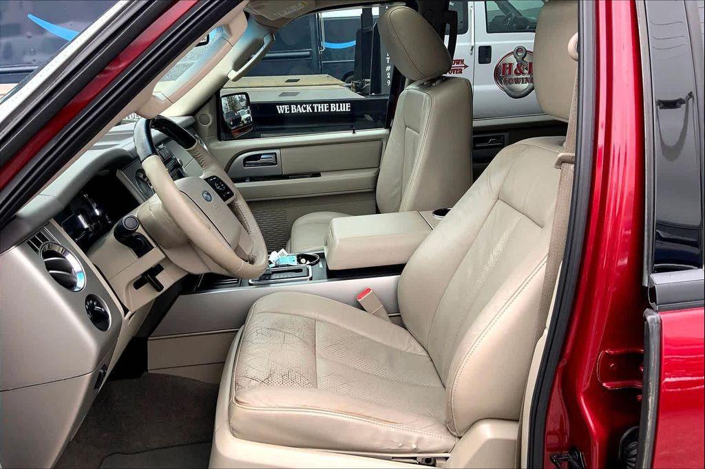 used 2014 Ford Expedition car, priced at $12,985