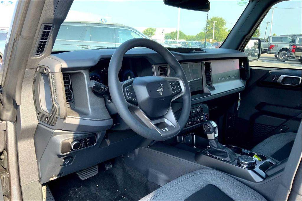 new 2025 Ford Bronco car, priced at $42,911