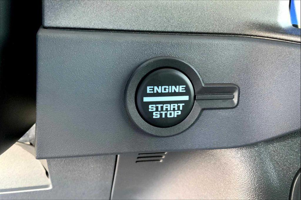 new 2025 Ford Bronco car, priced at $42,911