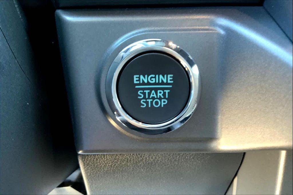 new 2025 Ford F-150 car, priced at $65,025