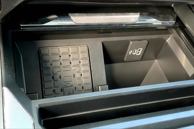 new 2025 Ford F-350 car, priced at $93,325