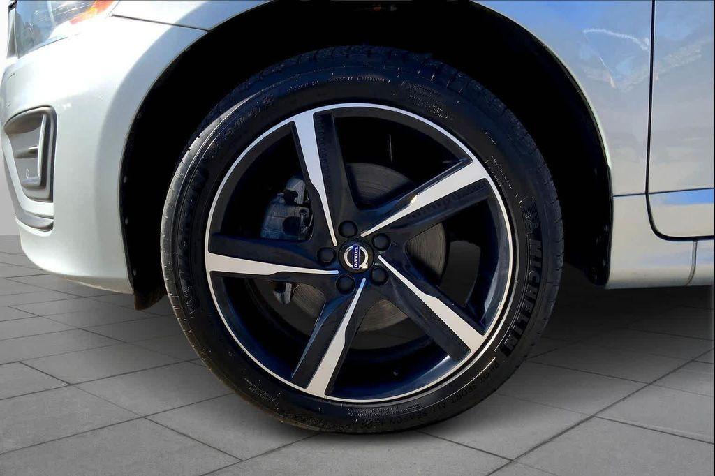 used 2015 Volvo XC60 car, priced at $14,999