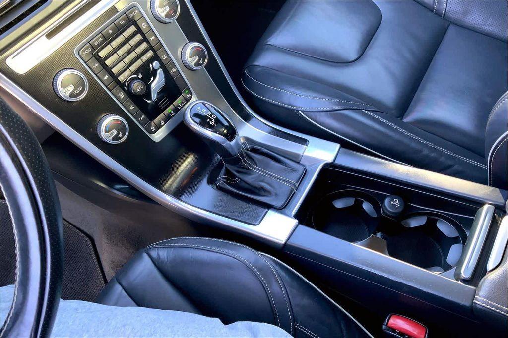 used 2015 Volvo XC60 car, priced at $14,999