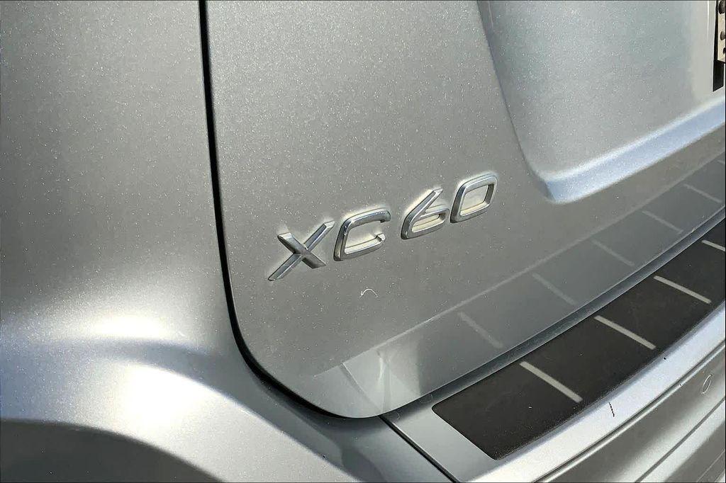 used 2015 Volvo XC60 car, priced at $14,999
