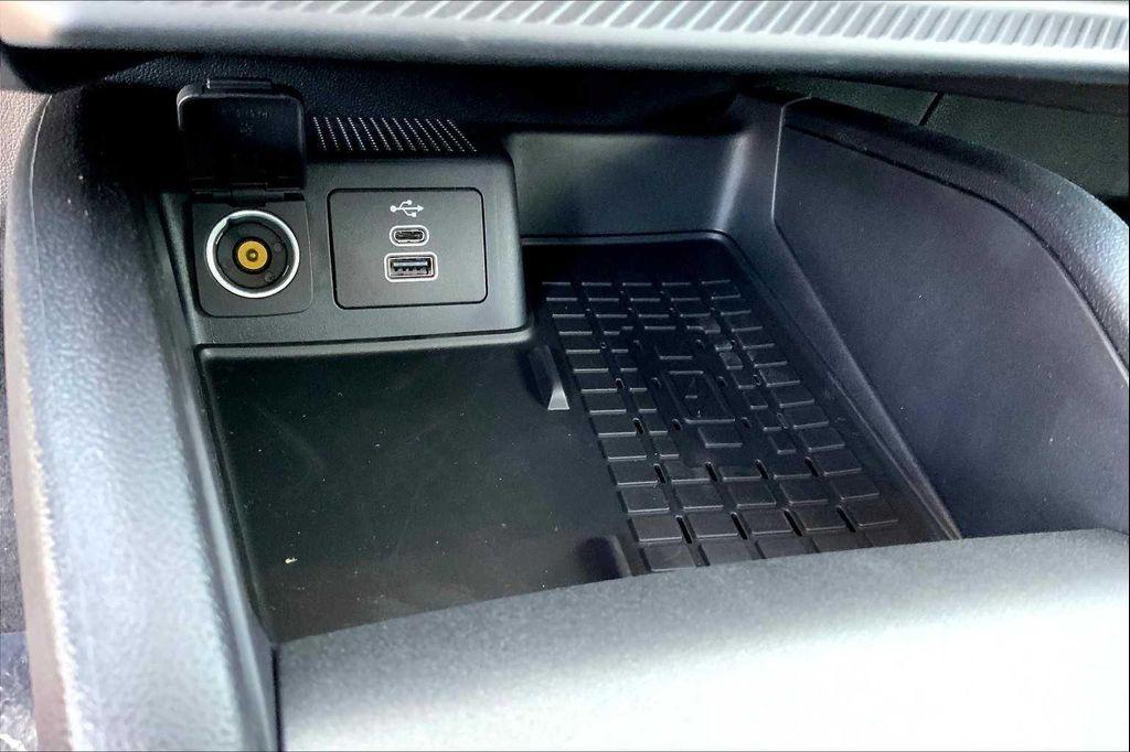 new 2025 Ford Bronco Sport car, priced at $39,185