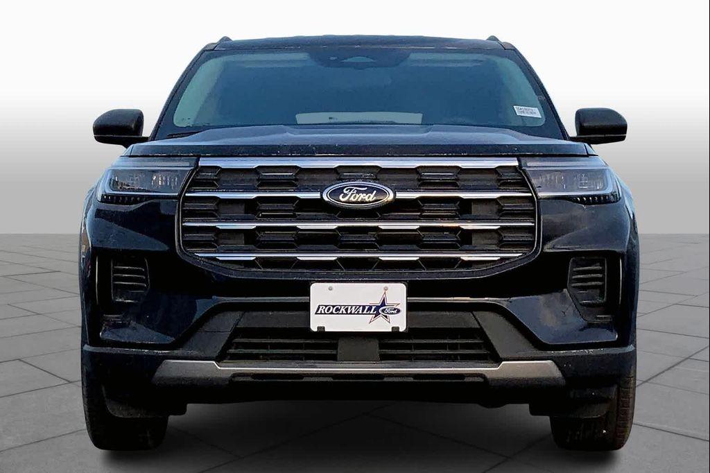 new 2025 Ford Explorer car, priced at $37,821