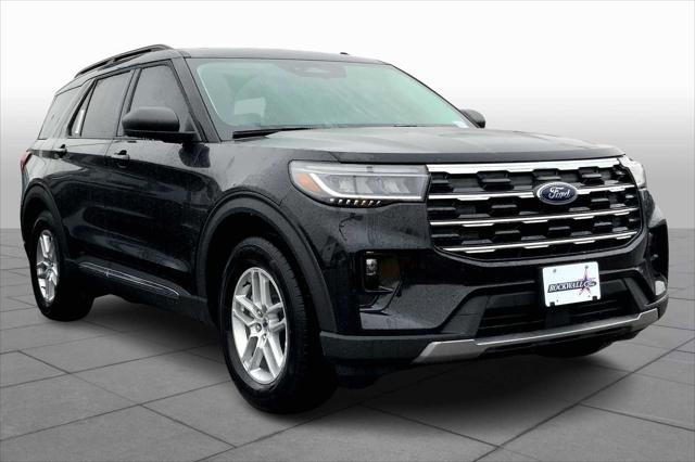 new 2025 Ford Explorer car, priced at $41,854