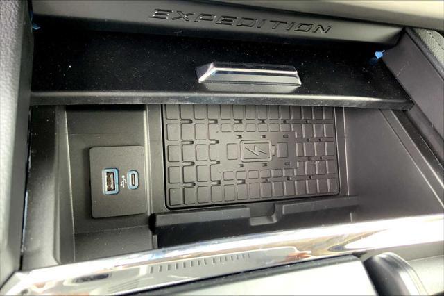 new 2024 Ford Expedition Max car, priced at $65,486