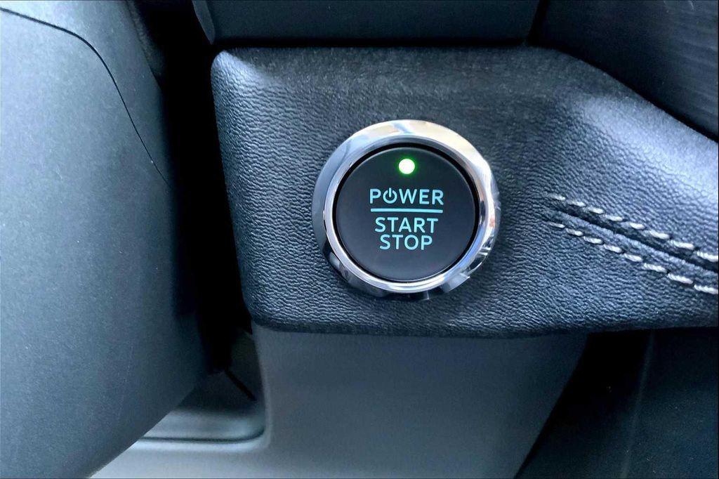 new 2025 Ford F-150 Lightning car, priced at $67,312