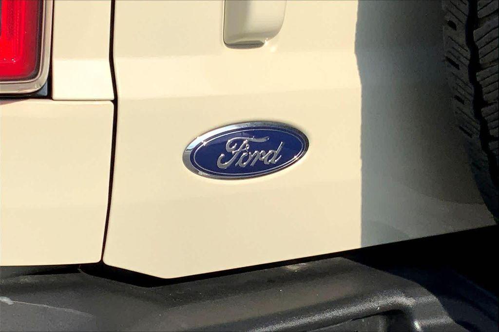 new 2025 Ford Bronco car, priced at $52,620