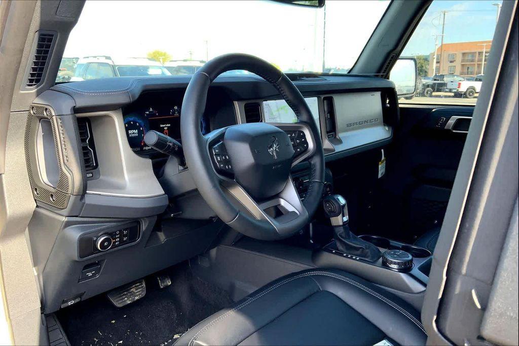new 2025 Ford Bronco car, priced at $52,620