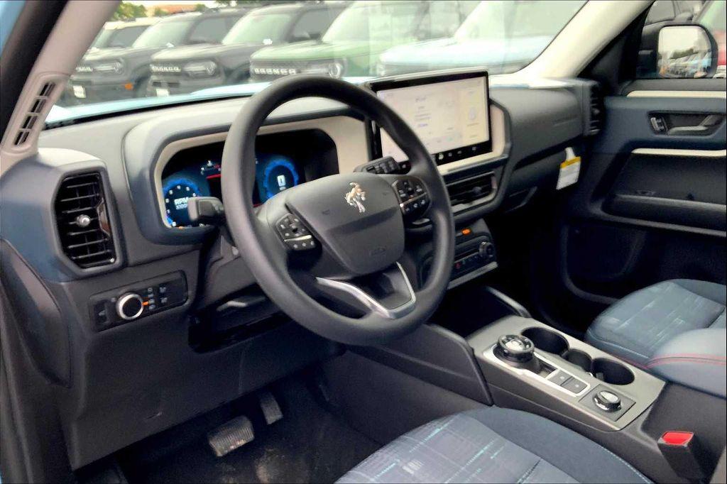 new 2025 Ford Bronco Sport car, priced at $32,032
